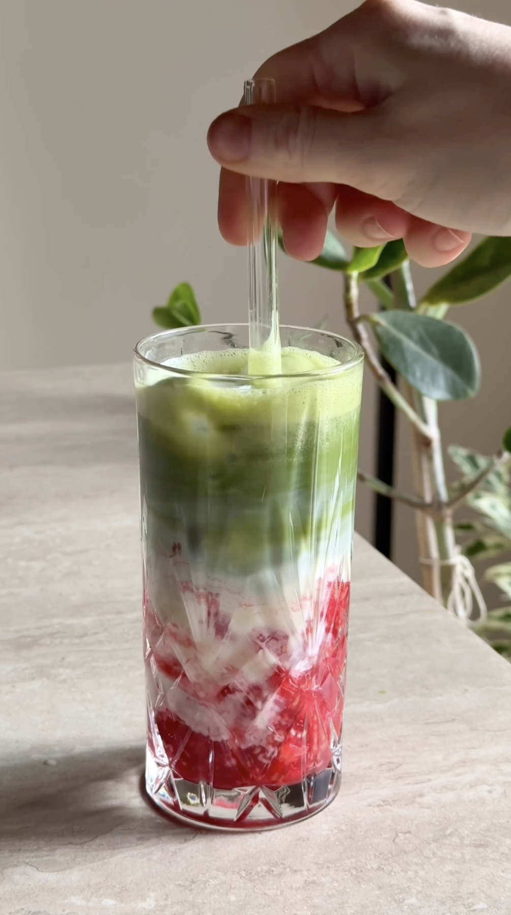 Iced matcha latte al lampone ricetta step 5