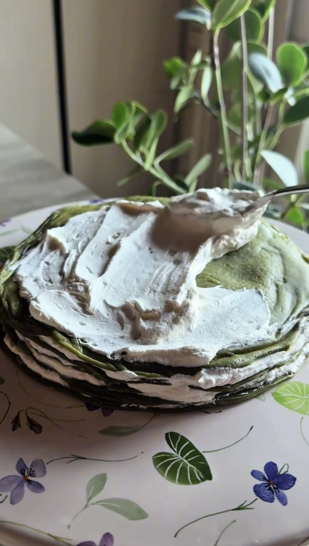 Torta mille crêpes al matcha ricetta step 5