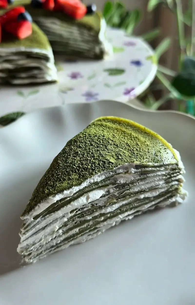 Torta mille crêpes al matcha ricetta