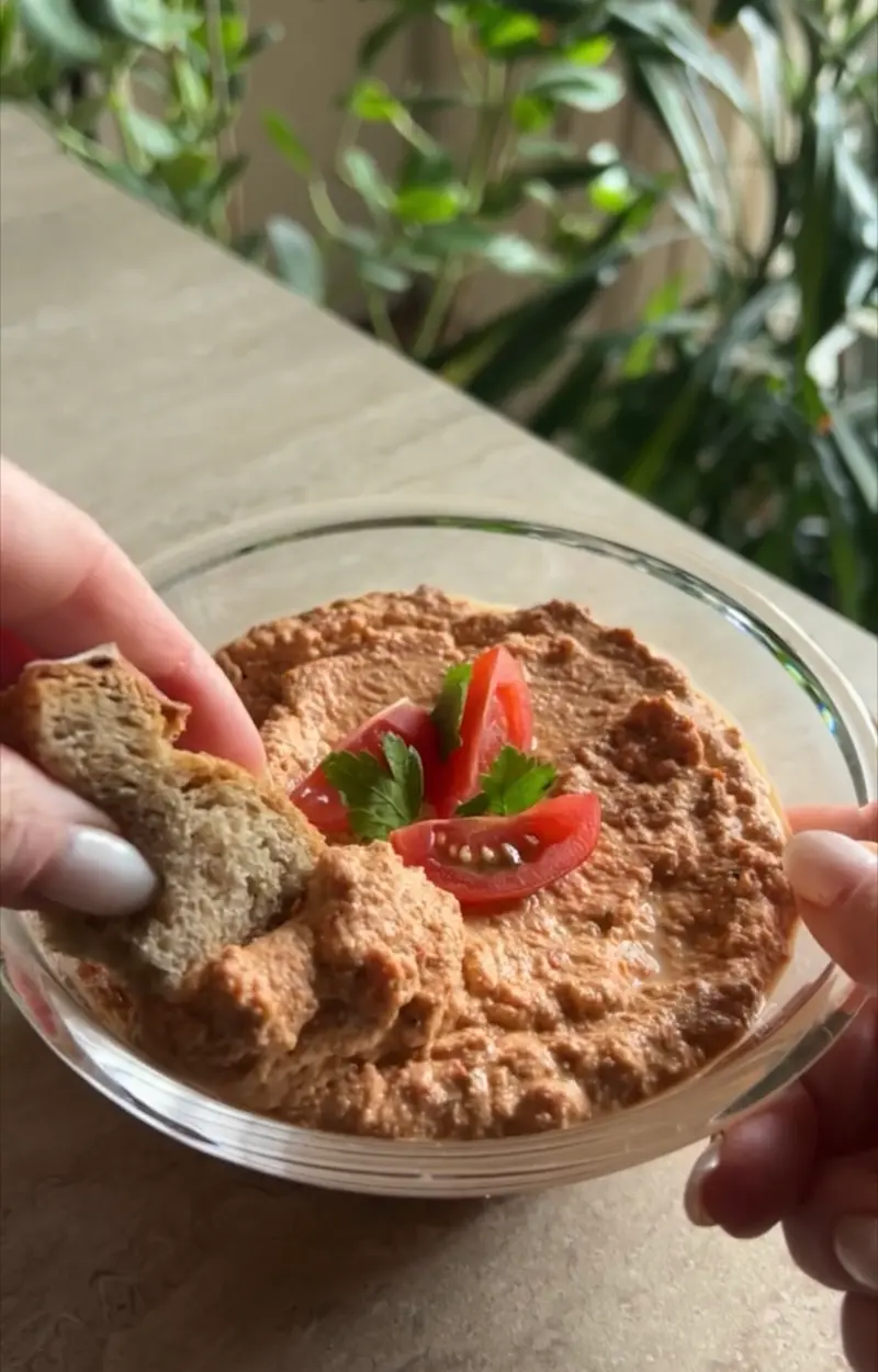 Crema spalmabile al tofu pomodorosa ricetta