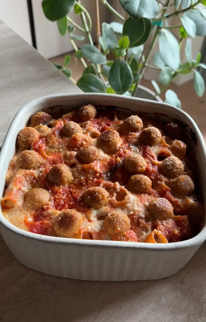 Pasta al forno con polpettine ricetta