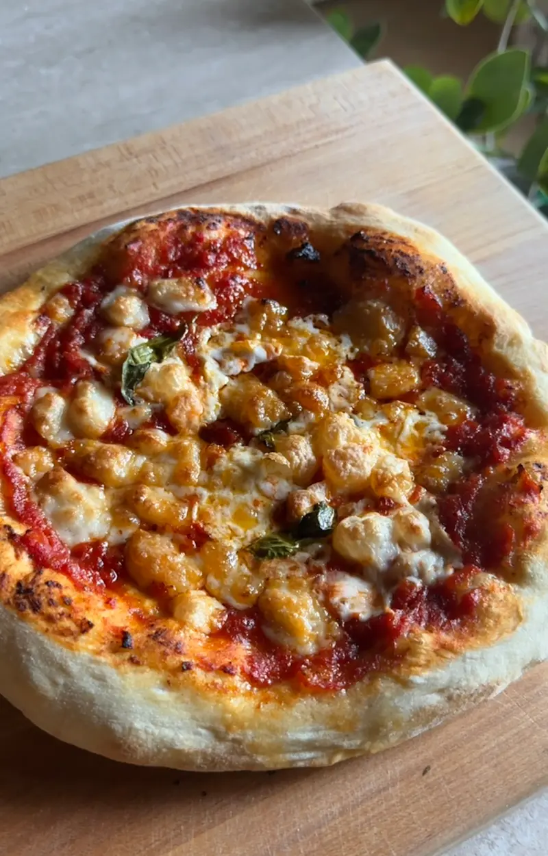 Pizza in friggitrice ad aria ricetta