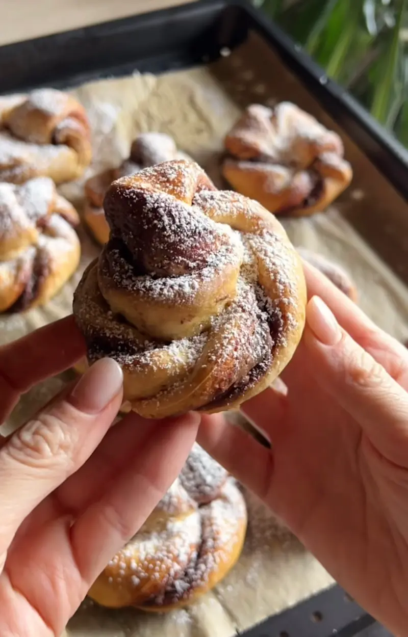 Roselline alla nocciolata ricetta