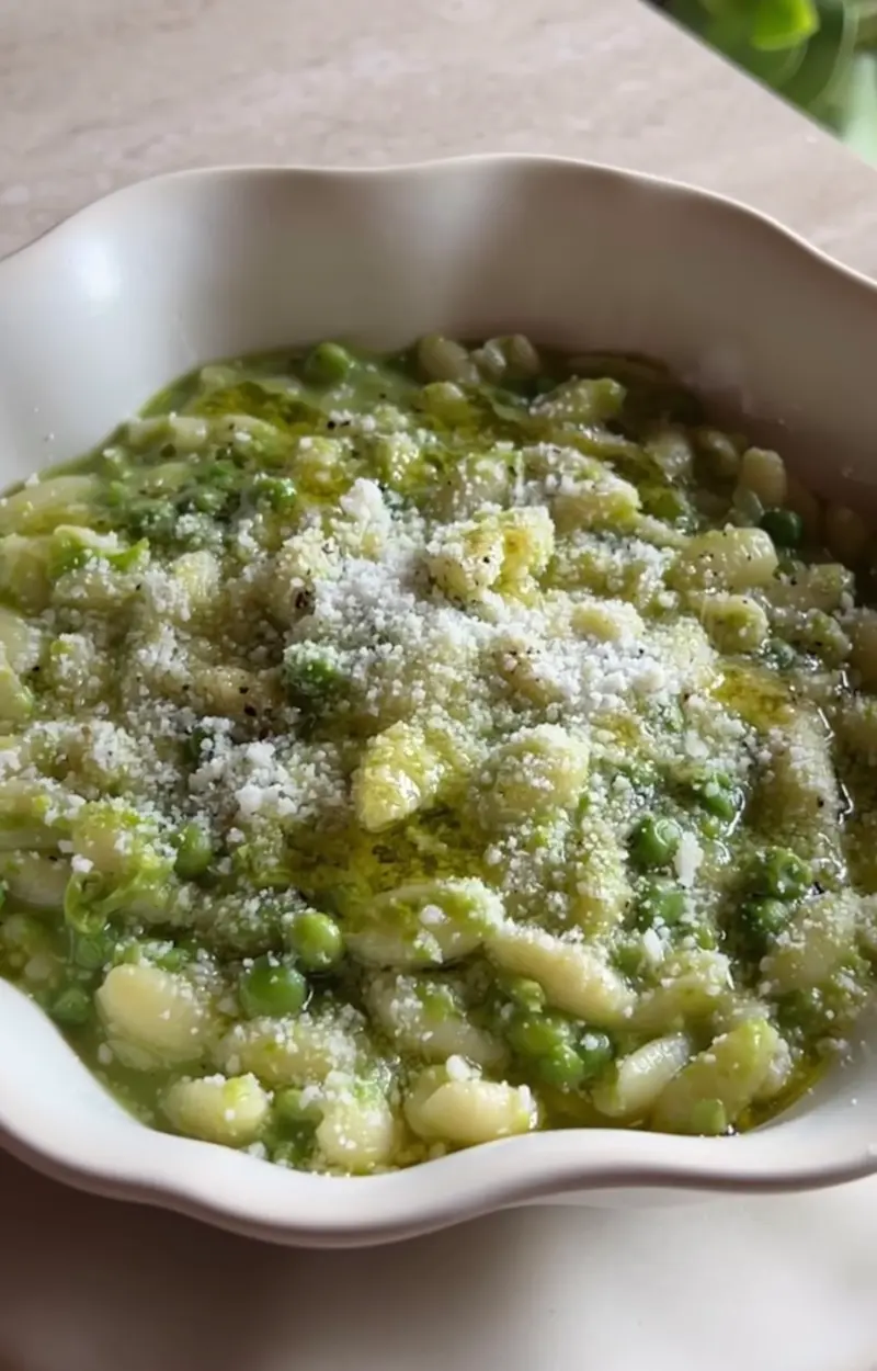 Pasta ai piselli ricetta