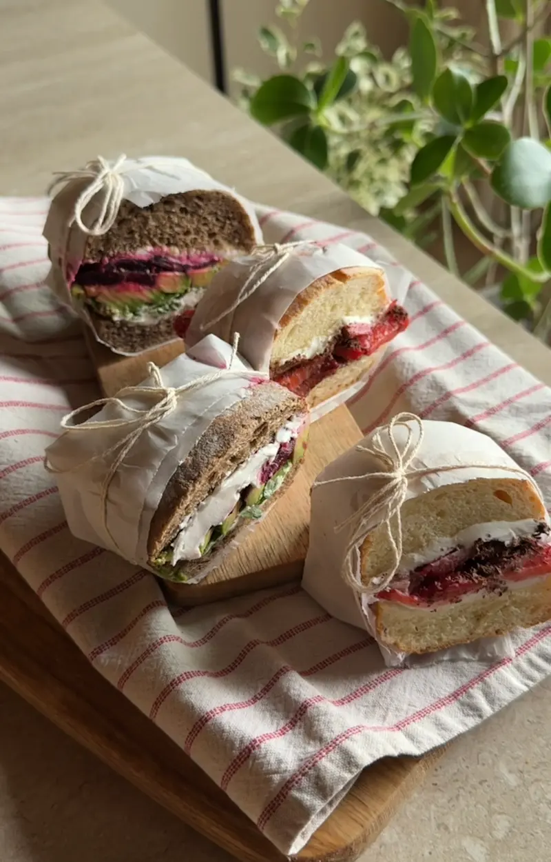 Due panini per un picnic ricetta