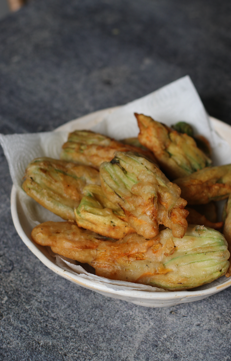 Fiori di zucca fritti ricetta