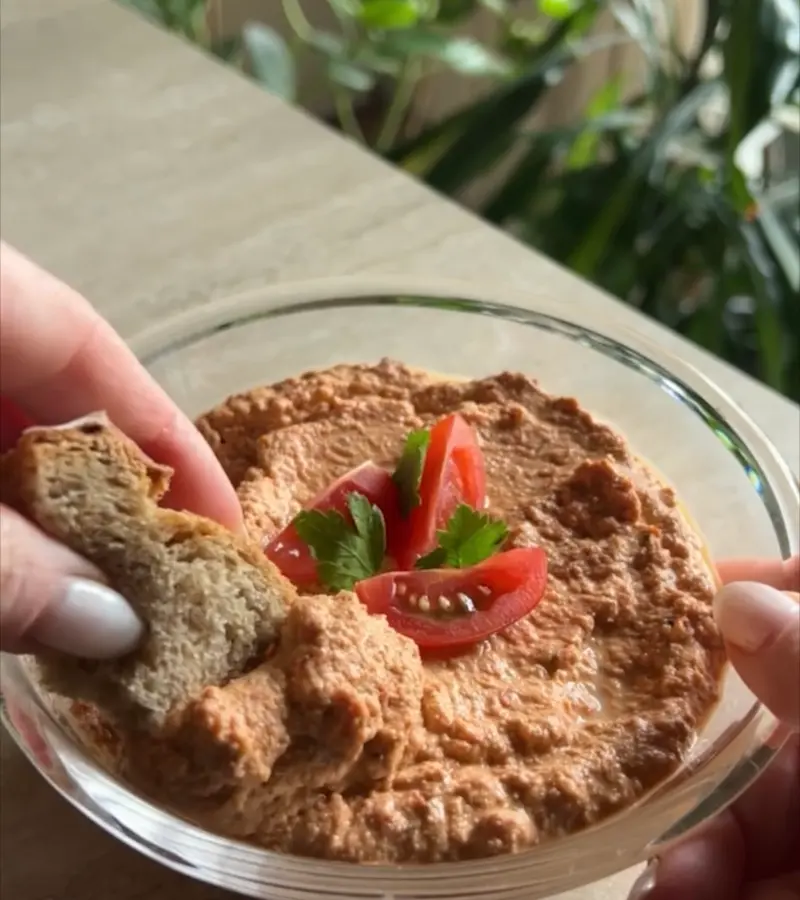 Crema spalmabile al tofu pomodorosa ricetta