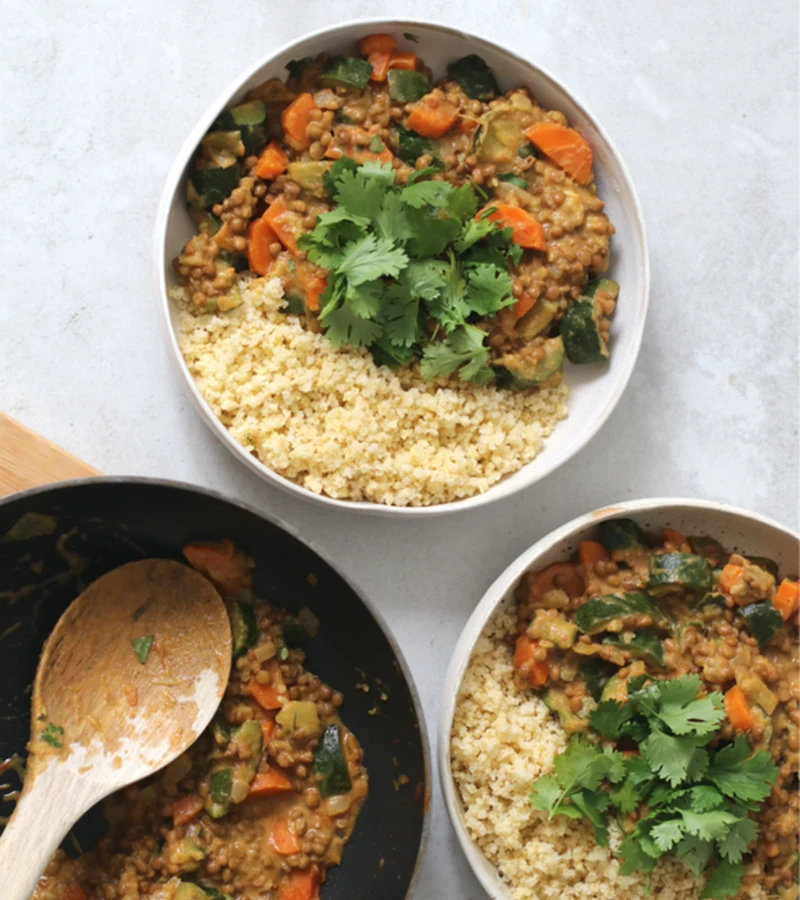Miglio con verdure e lenticchie al latte di cocco e curry ricetta