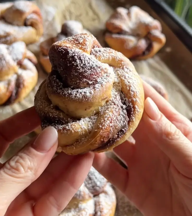 Roselline alla nocciolata ricetta